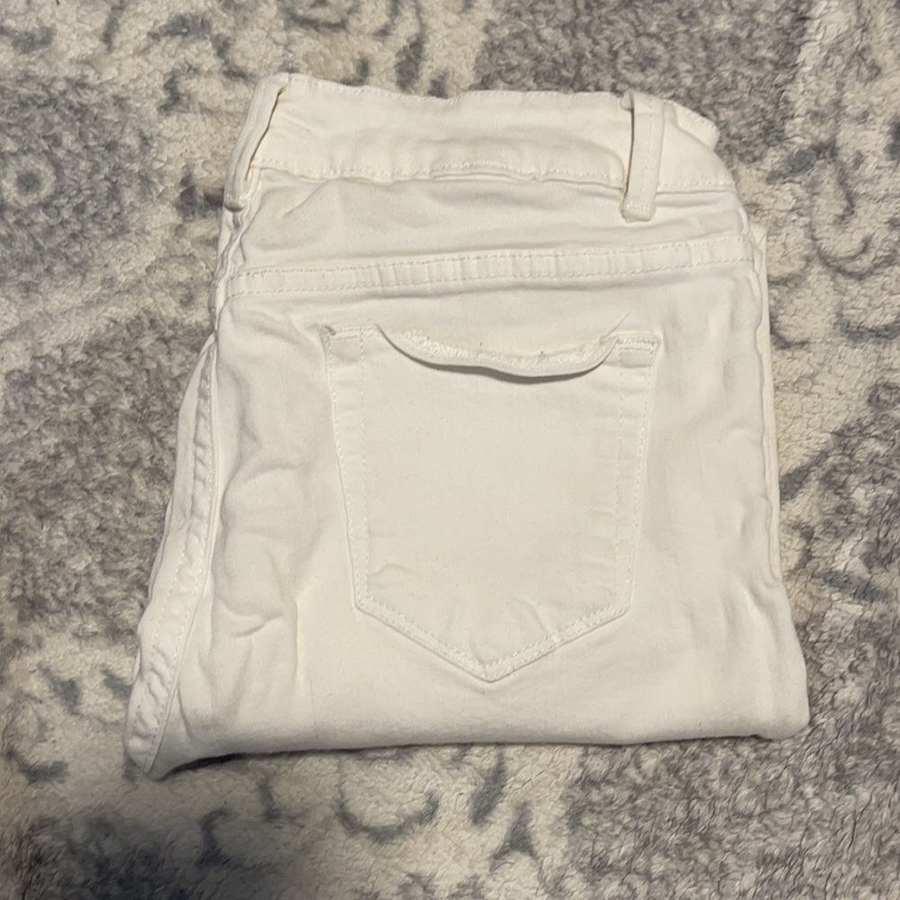 Brandy Melville white jeans